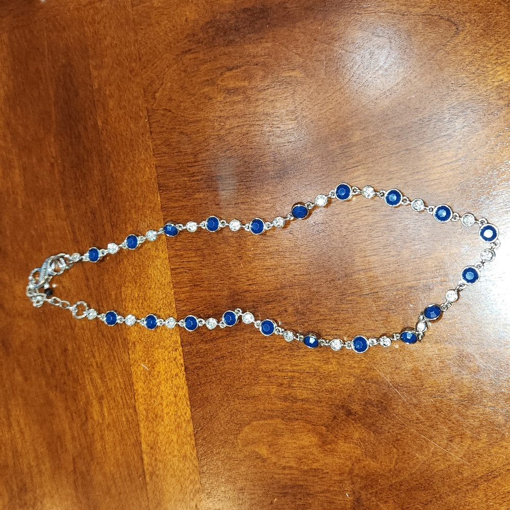 Womens necklace